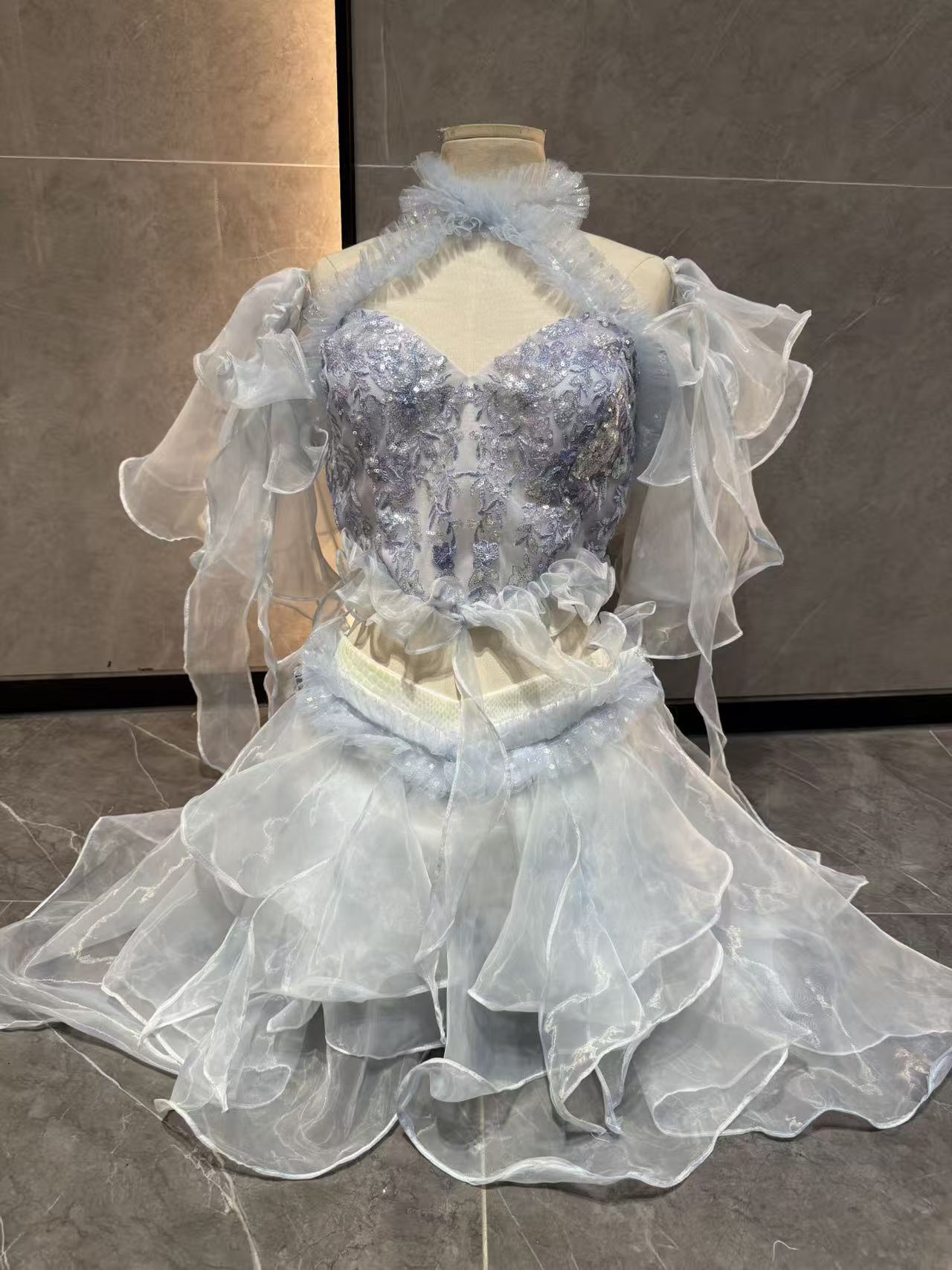 Anime cosplay shooting costume - đánh giá và giá Aquarium